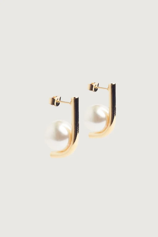 ABSTRACT PEARL EARRING