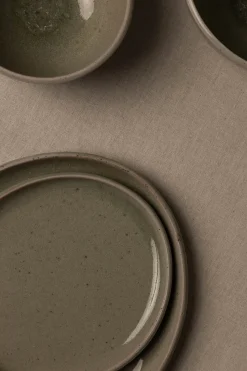 ASHEN SALAD PLATE