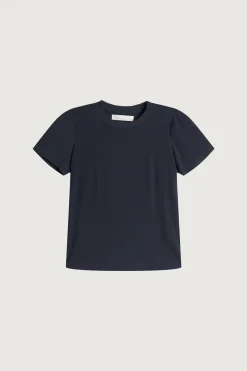 BASIC T-SHIRT