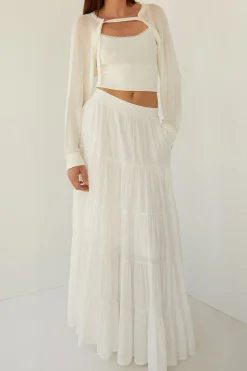 BOLERO WITH CLOSURE