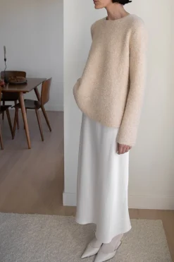 BOUCLE KNIT CREWNECK SWEATER