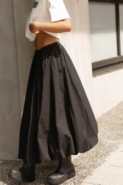 BUBBLE HEM MAXI SKIRT