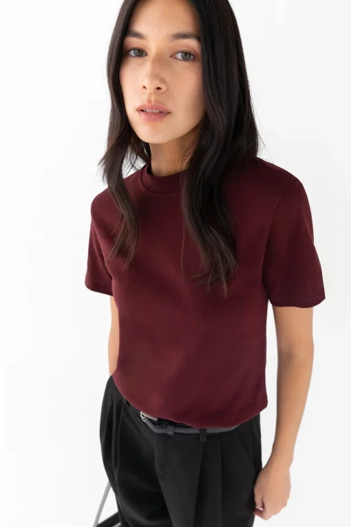 BURGUNDY SHORT SLEEVE TOP