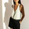 BUTTON FRONT TANK
