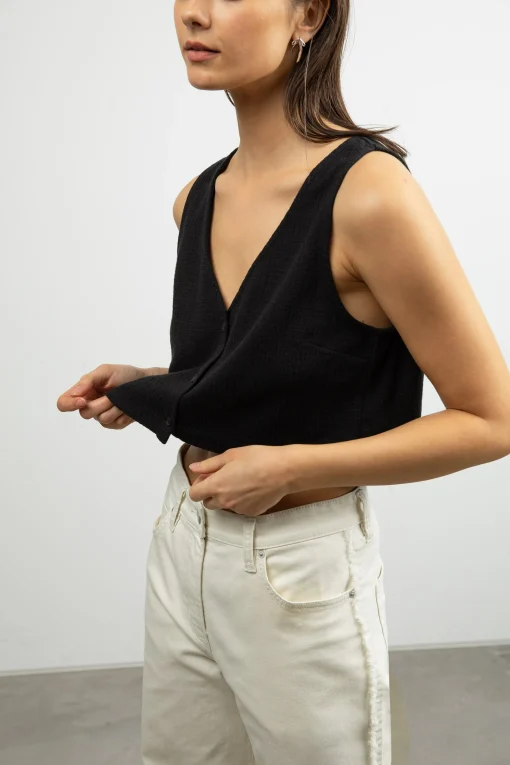 BUTTON FRONT TANK