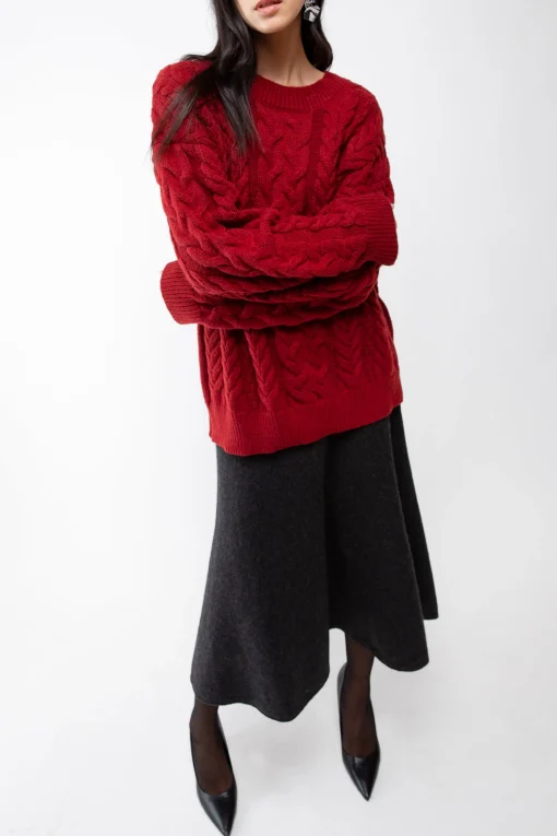 CABLE KNIT CREWNECK SWEATER