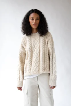 CABLE KNIT CREWNECK SWEATER
