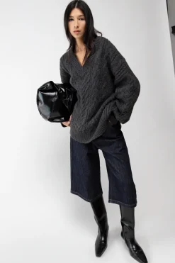CABLE KNIT V-NECK SWEATER