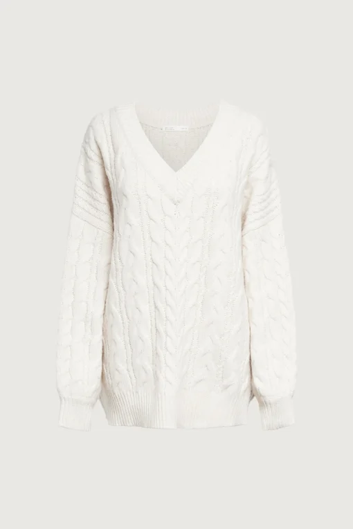 CABLE KNIT V-NECK SWEATER