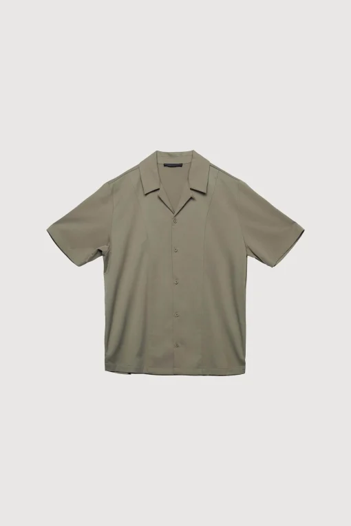 CAMP COLLAR SHORT SLEEVE SHIRT