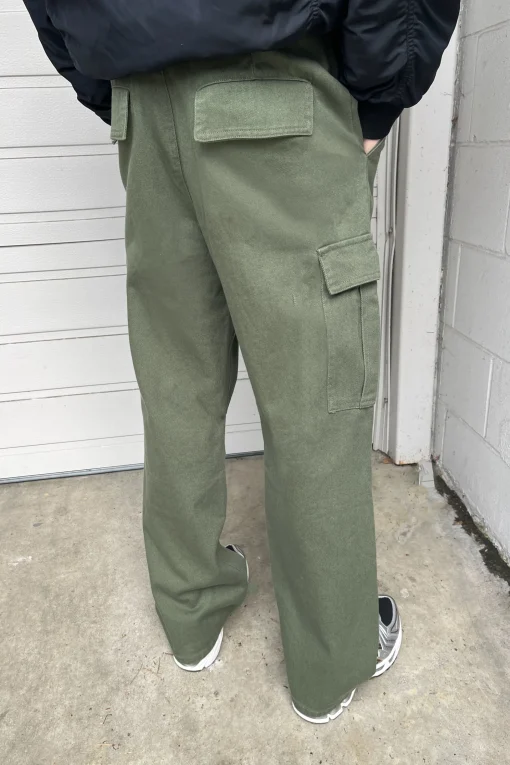 CARGO POCKET PANT