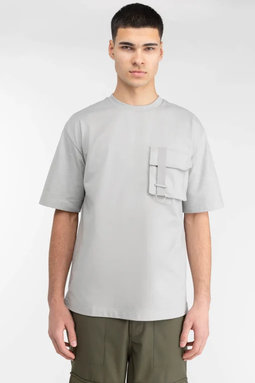 CARGO POCKET T-SHIRT