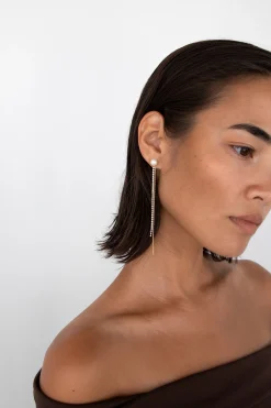 CHAIN AND ZIRCONIA DROP EARRING