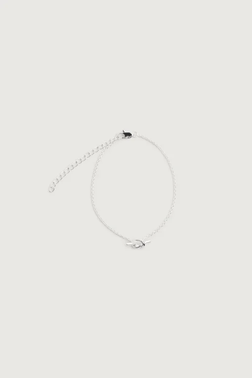 CHAIN BRACELET WITH KNOT CHARM