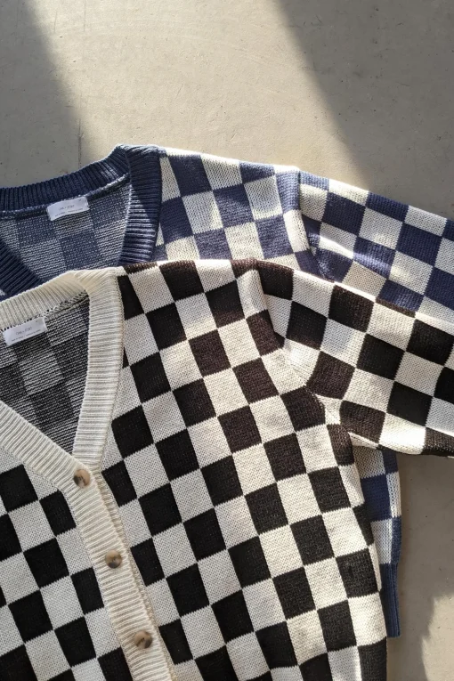 CHECKERED CARDIGAN