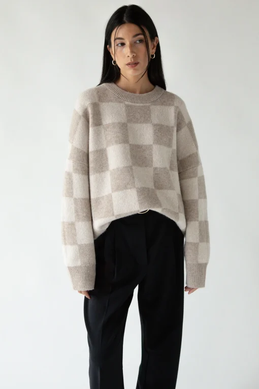 CHECKERED CREWNECK SWEATER