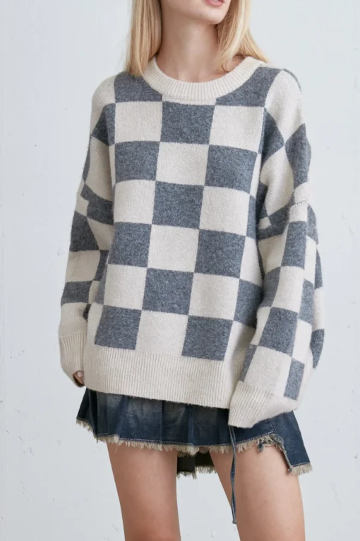 CHECKERED CREWNECK SWEATER