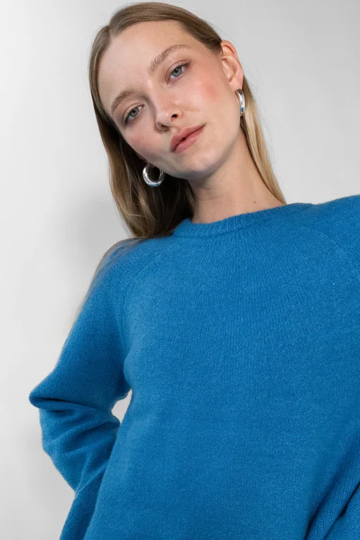 CHUNKY HOOP EARRINGS
