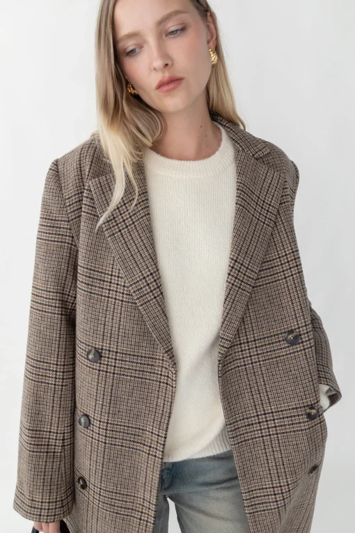 CHUNKY SWEATER