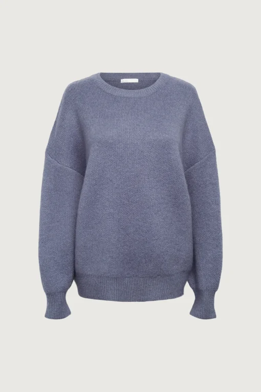 CHUNKY SWEATER