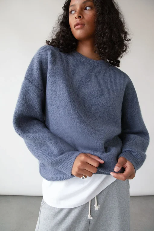 CHUNKY SWEATER