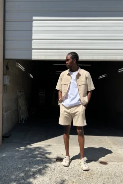CLASSIC FIT SHORT