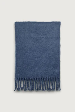CLASSIC SCARF