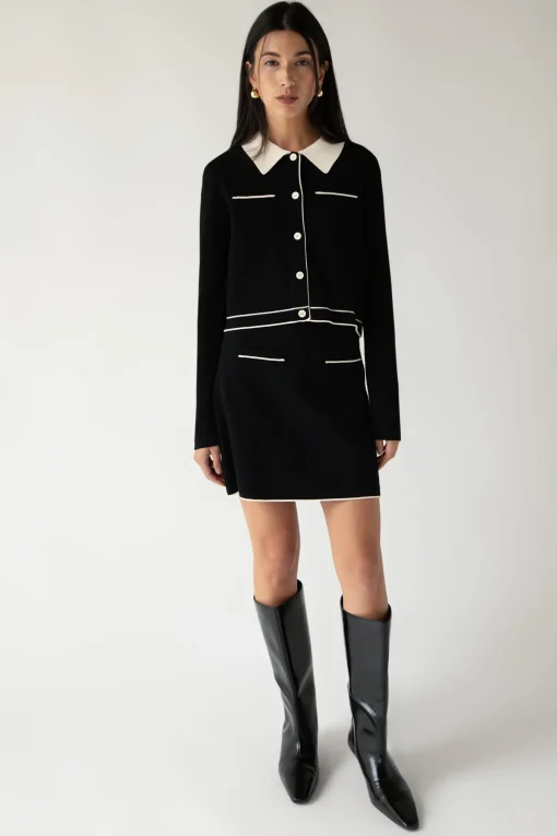 COLLARED SWEATER