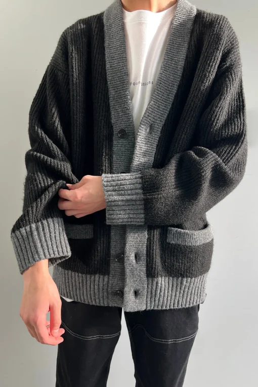 CONTRAST RIB BUTTON UP CARDIGAN