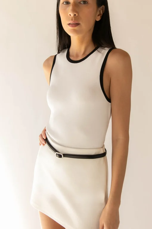 CONTRAST TRIM RACER BACK TANK TOP