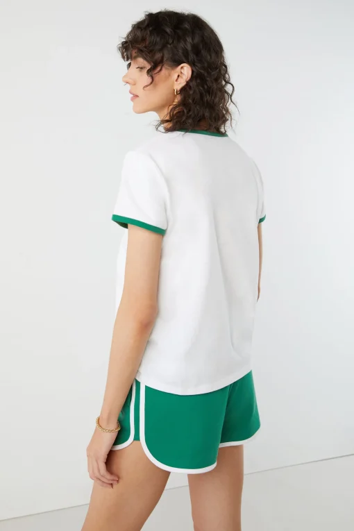 CONTRAST TRIM TEE