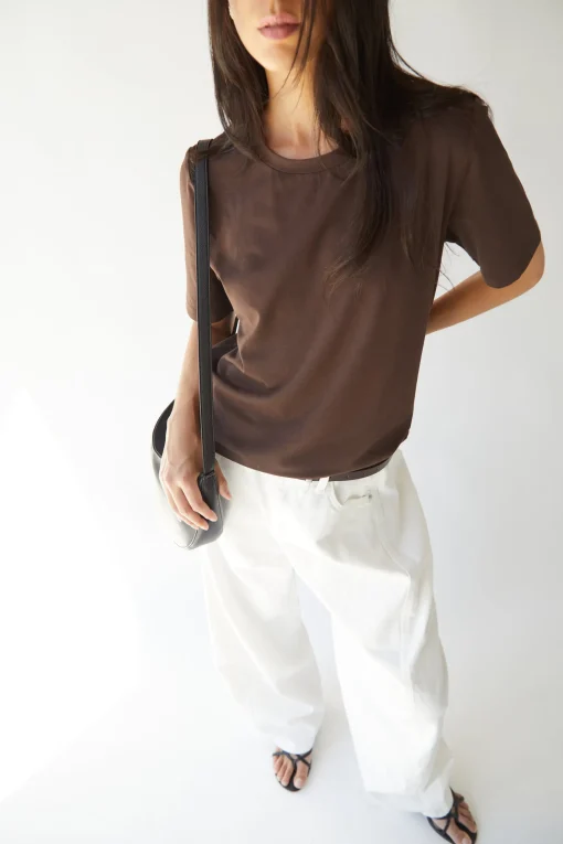 CORE T-SHIRT