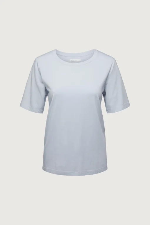 CORE T-SHIRT