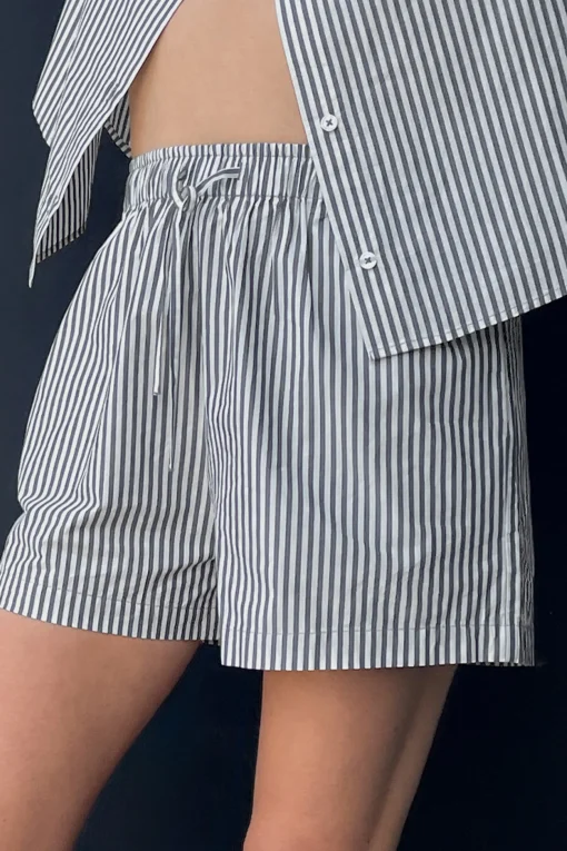 COTTON POPLIN STRIPED SHORT