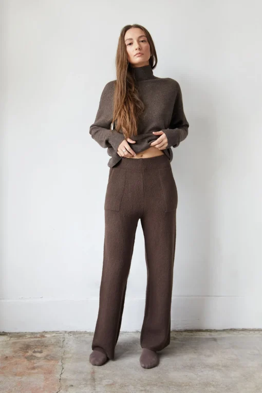 COZY SWEATER PANT