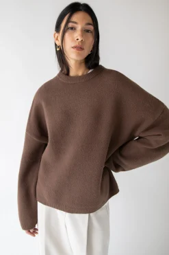 CREWNECK SWEATER