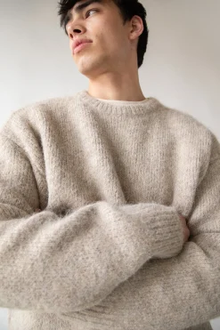 CREWNECK SWEATER