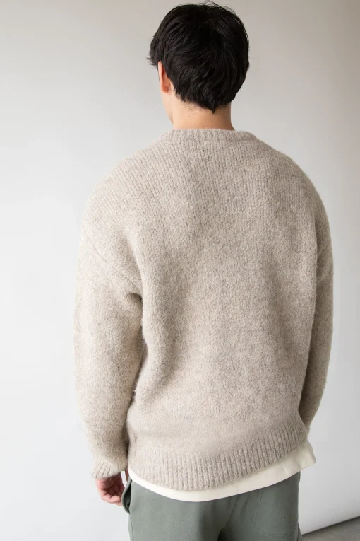CREWNECK SWEATER