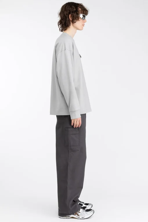CREWNECK SWEATSHIRT WITH CARGO POCKET