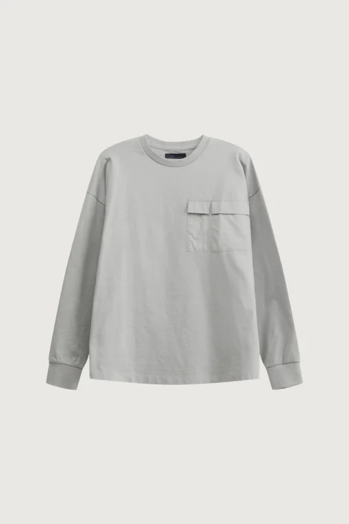 CREWNECK SWEATSHIRT WITH CARGO POCKET