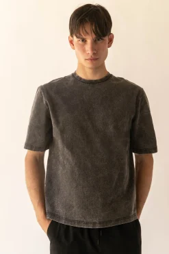 CREWNECK T-SHIRT