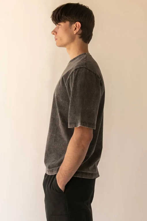 CREWNECK T-SHIRT