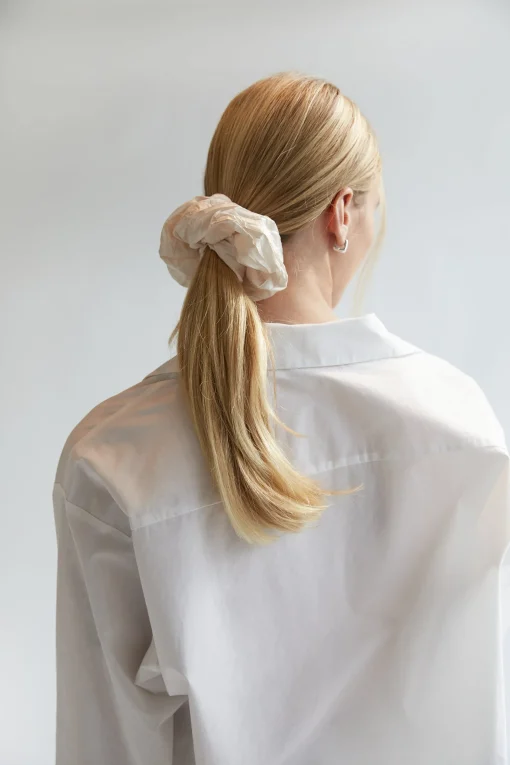 CRINKLED OVERSIZED HAIR SCRUNCHIE