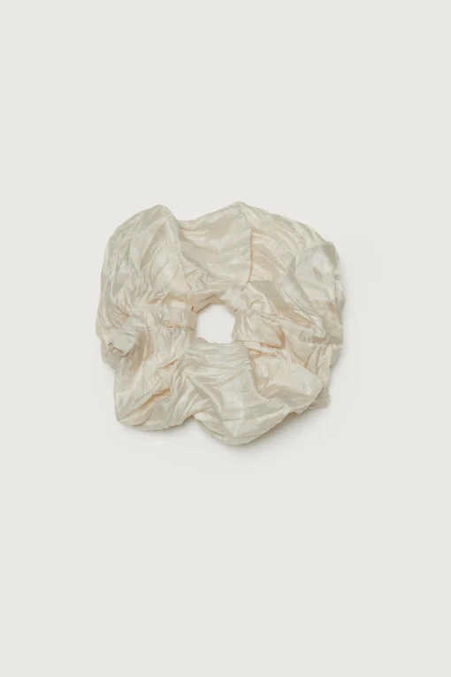 CRINKLED OVERSIZED HAIR SCRUNCHIE