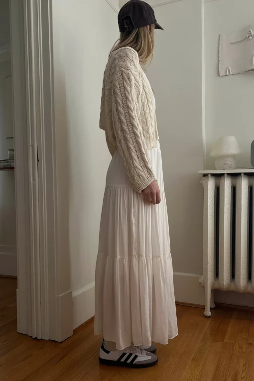 CROPPED CABLE KNIT CARDIGAN