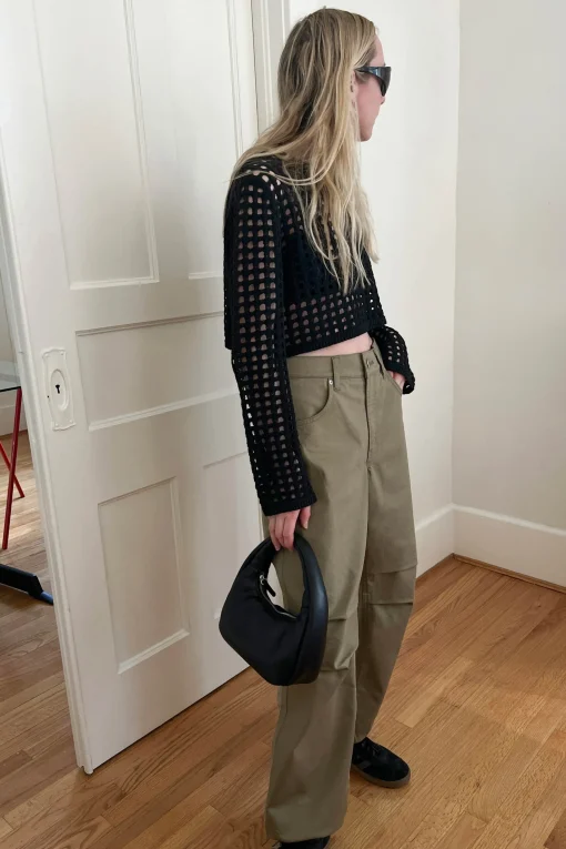 CROPPED CROCHET SWEATER