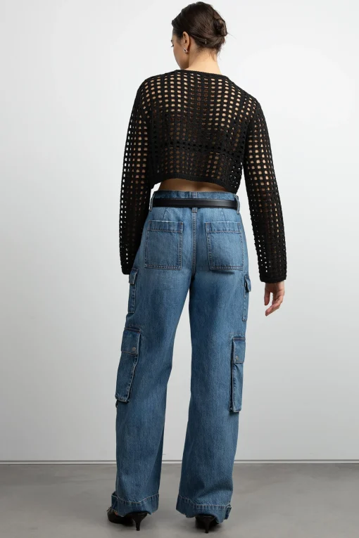 CROPPED CROCHET SWEATER