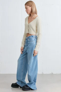 CROPPED FUZZY CARDIGAN
