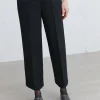 CROPPED HALF ELASTIC WAIST PANT