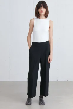 CROPPED HALF ELASTIC WAIST PANT